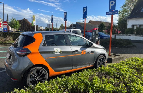 Deelwagen - Renault Zoë (vergroot foto)