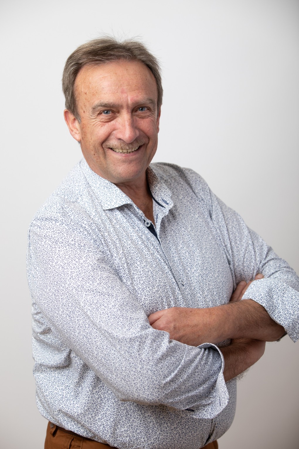 Armand Ost (vergroot foto)