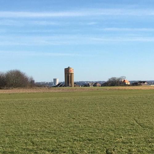 Wandelen langs de landelijke wegen van onze mooie gemeente en wijde omgeving. © Ferm SPL