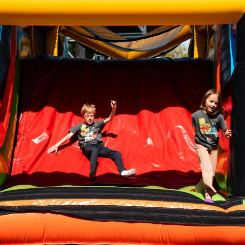 JumpMasters © Cowa-Bunga VZW