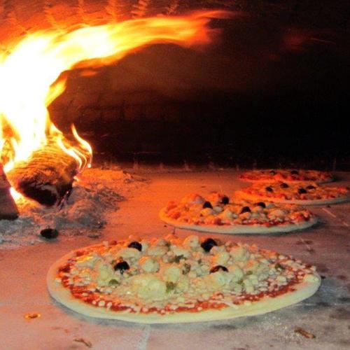 Pizza workshop met houtoven © Mario Grobben