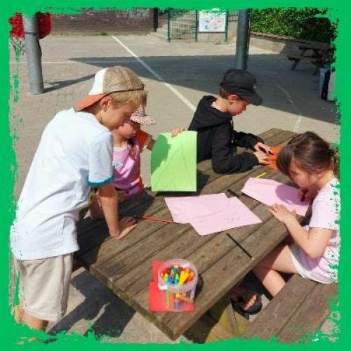 Speelplein Den Top - 3e Lj - 4e Lj © Jeugd- en Sportdienst Sint-Pieters-Leeuw