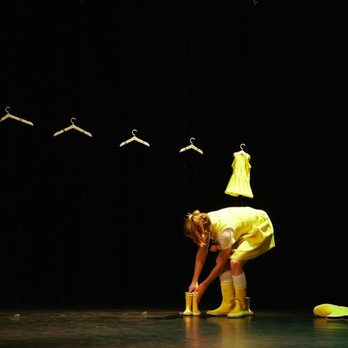 Morgen is 1 keer slapen (3+), Klein Drama © Copyright Holder