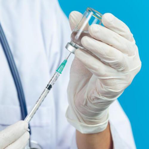 Twee vaccinatiecentra voor eerstelijnszone Zennevallei: De Bres in Halle en DOC in Alsemberg