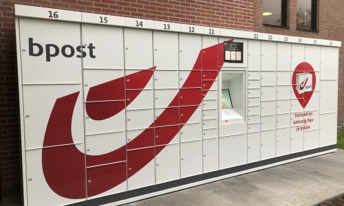 Gemeente Sint-Pieters-Leeuw installeert pakjesautomaat van bpost 