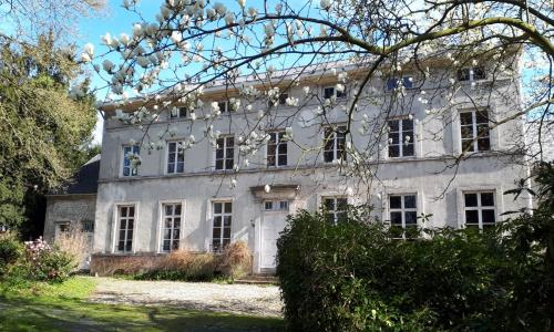 Landhuis De Viron behoudt naam