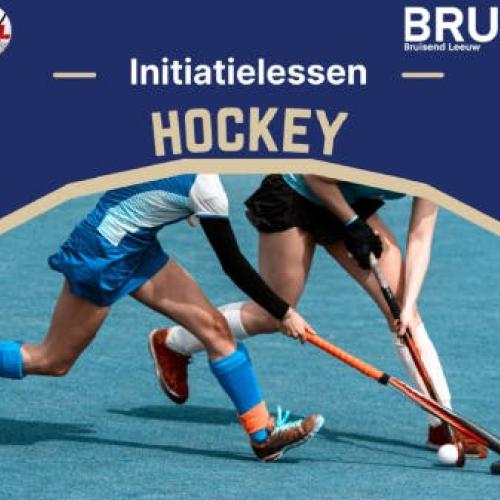 Hockeylessen vanaf 8 jaar © Jeugd- en Sportdienst Sint-Pieters-Leeuw