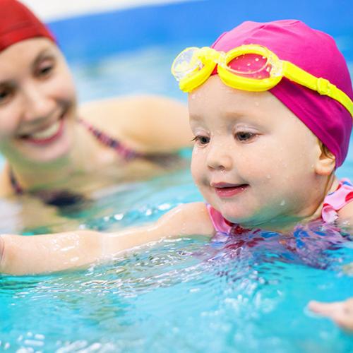 Watergewenning en zwemschool Watergewenning en zwemschool