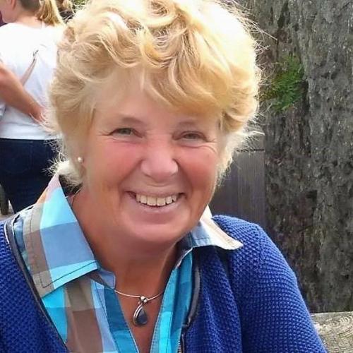 Bernadette Sents Bernadette Sents
